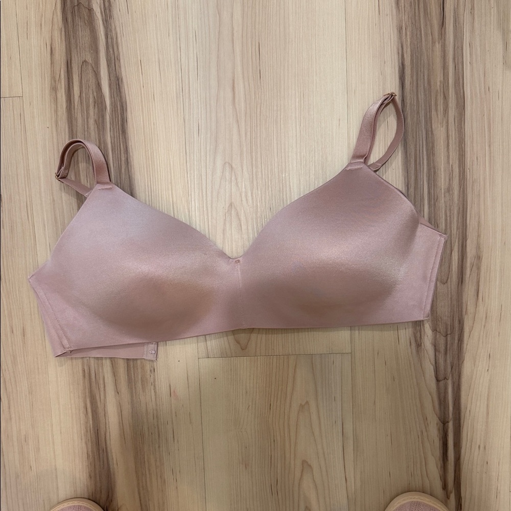 Soma Vanishing Back Wireless Bra